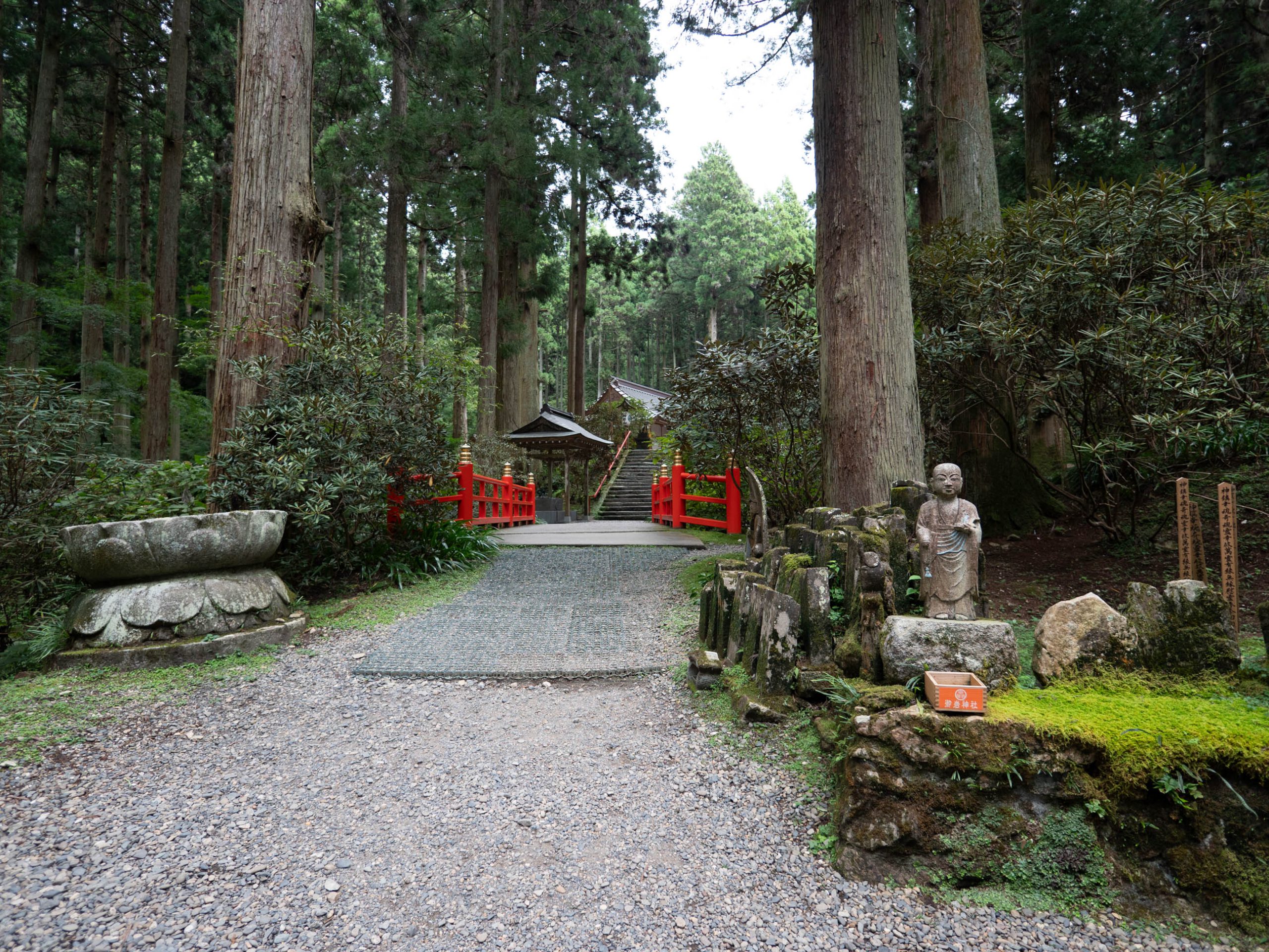 お岩神社　240929 (1 - 1)